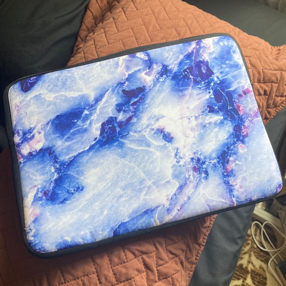 Purple Marble Laptop Sleeve (12.5 inch x 9 inch)
